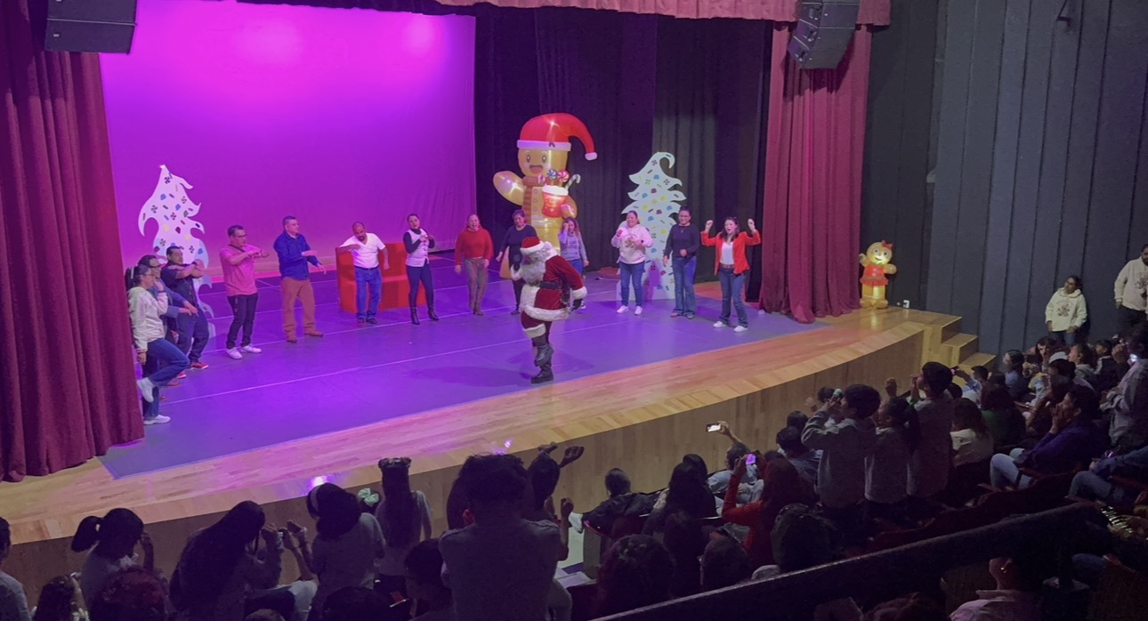 Visita Escolar Navideña 1