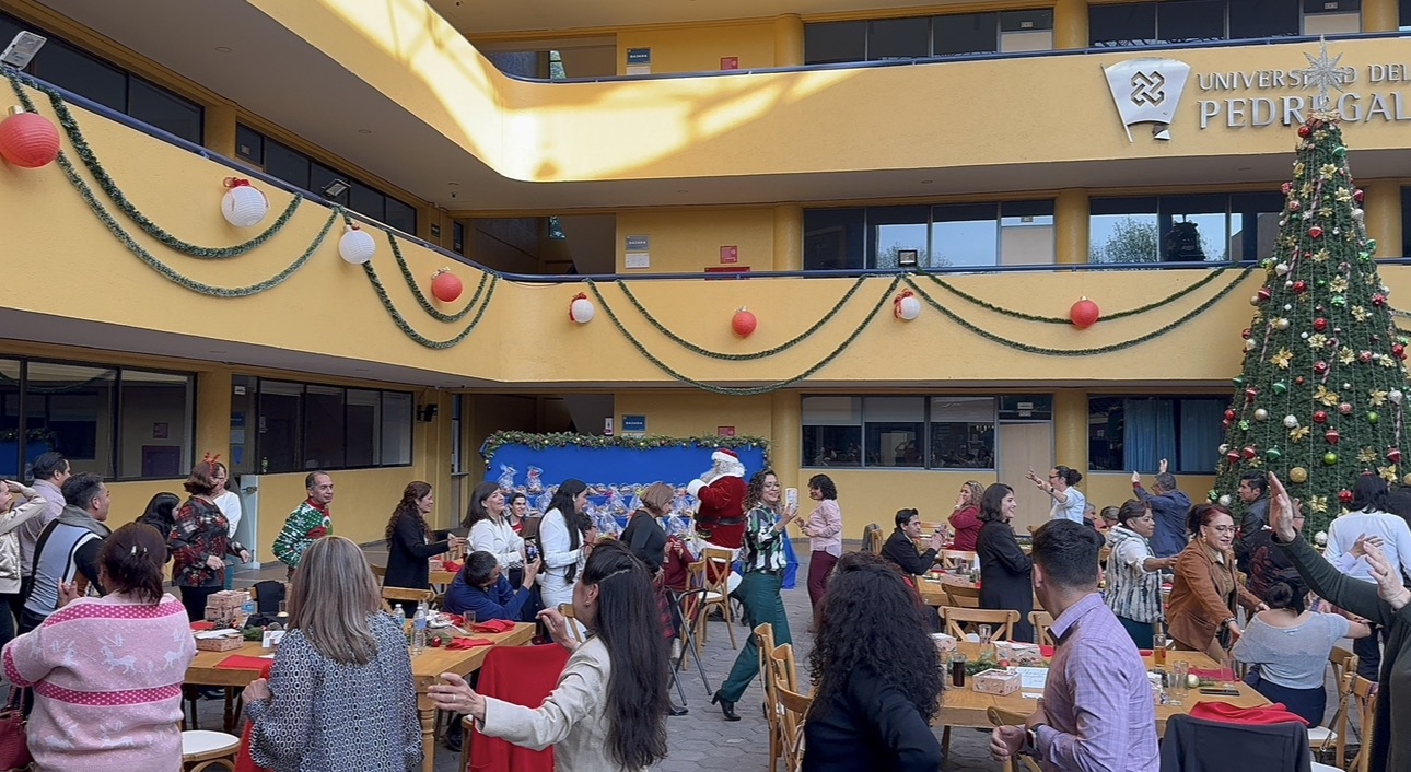 Santa Claus en evento corporativo de fin de año